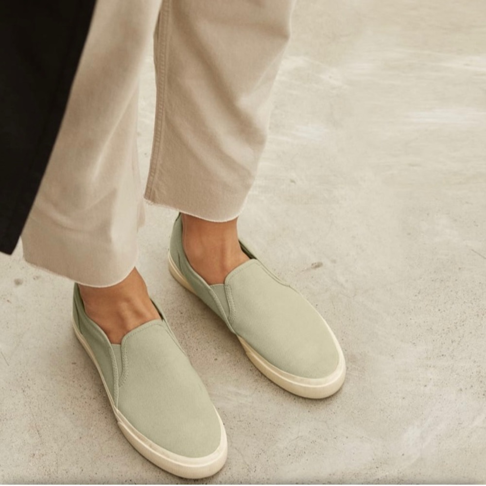 Everlane slip on shoes Eucalyptus 8